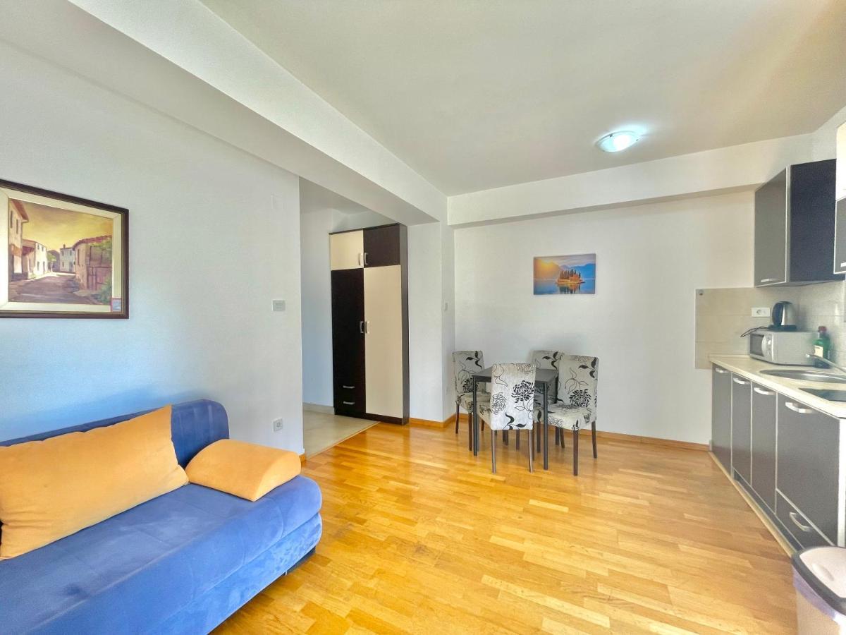 Comfort Apartments Aleksic Budva Eksteriør bilde