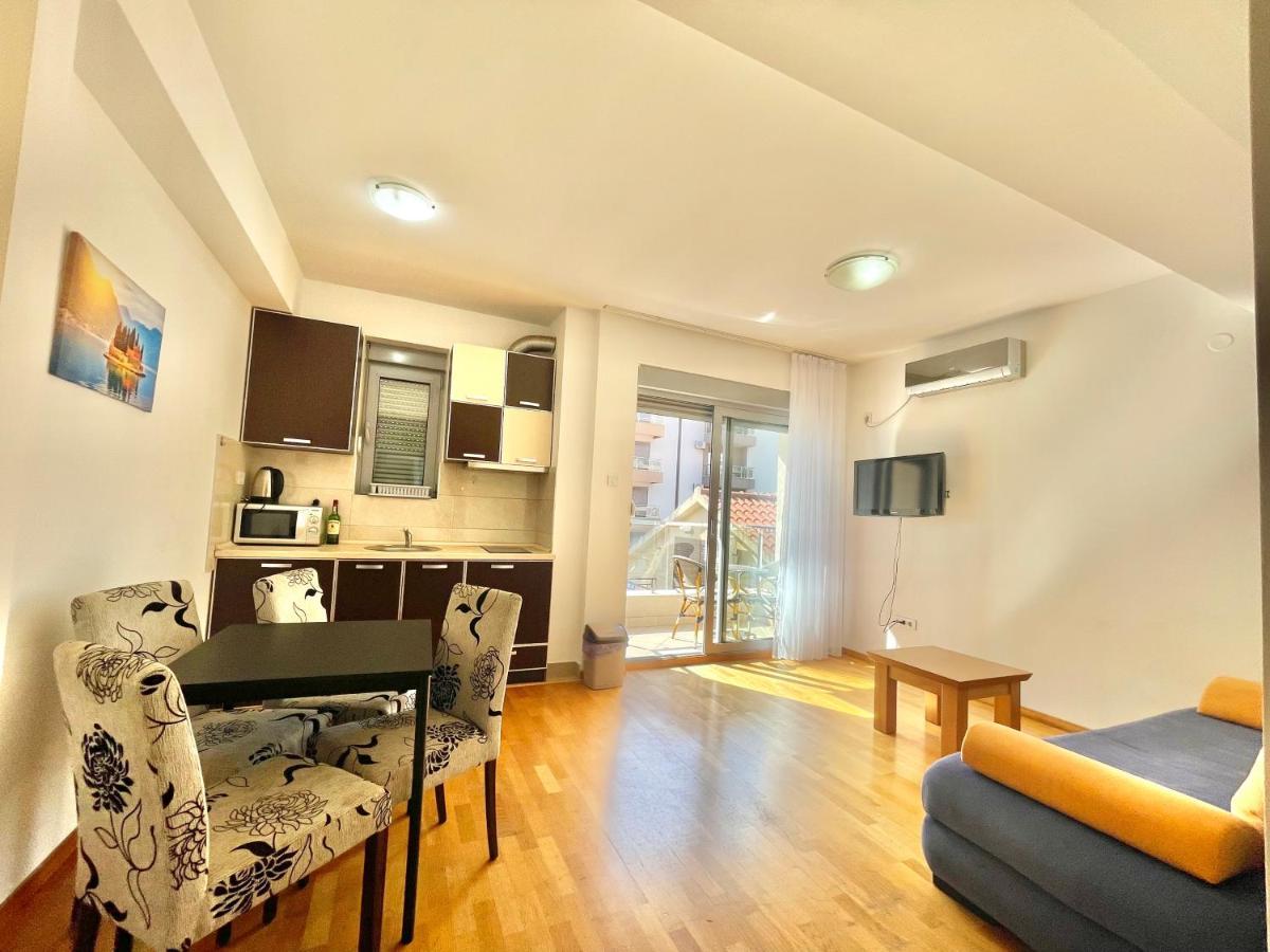 Comfort Apartments Aleksic Budva Eksteriør bilde