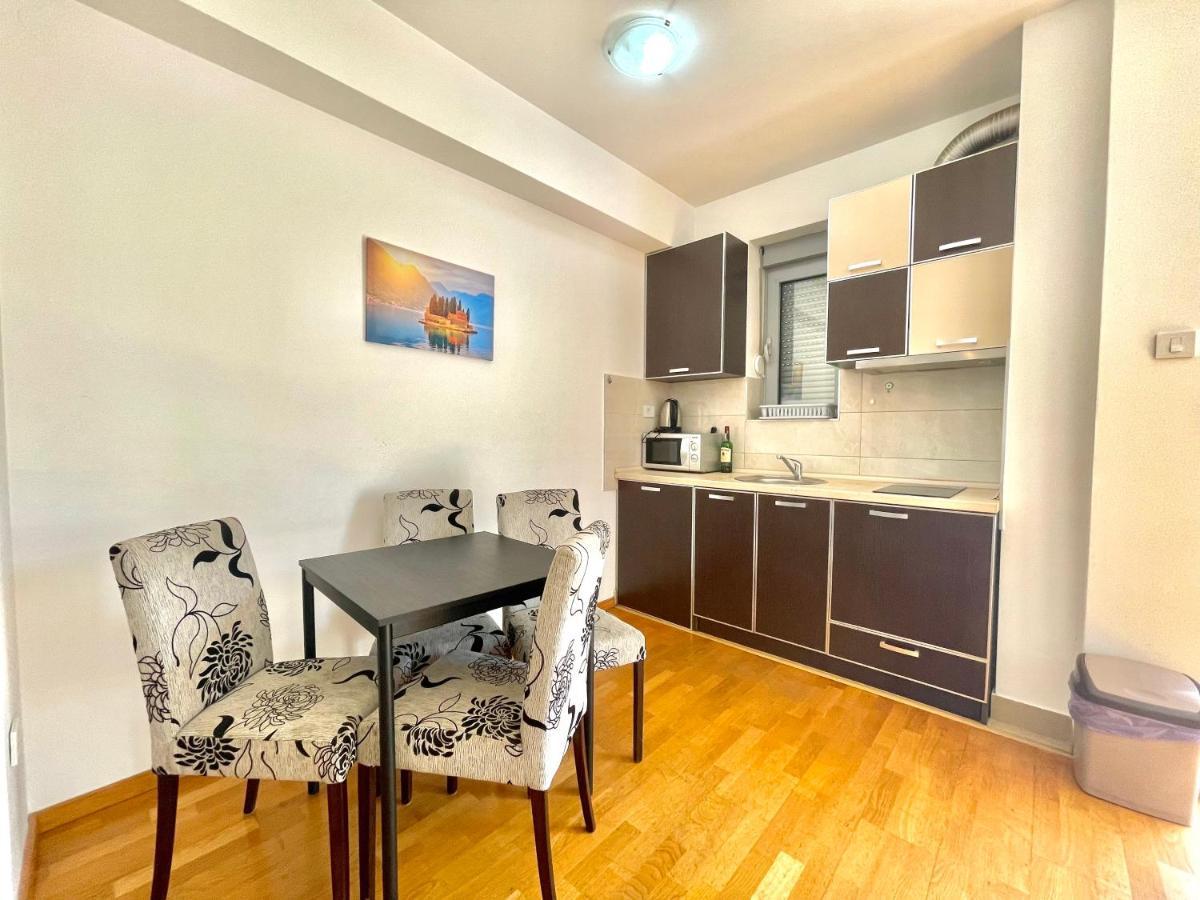Comfort Apartments Aleksic Budva Eksteriør bilde